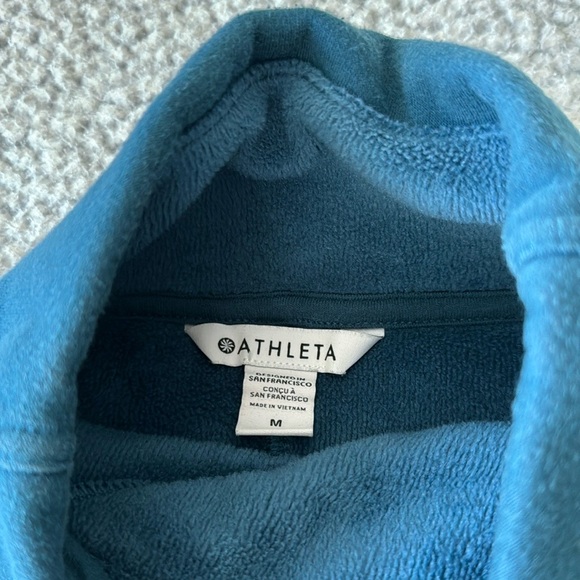 Athleta Cozy Karma Twist Neck Women’s Sweatshirt - Picture 2 of 3